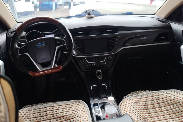 GEELY Emgrand 2017 immagine di auto #10