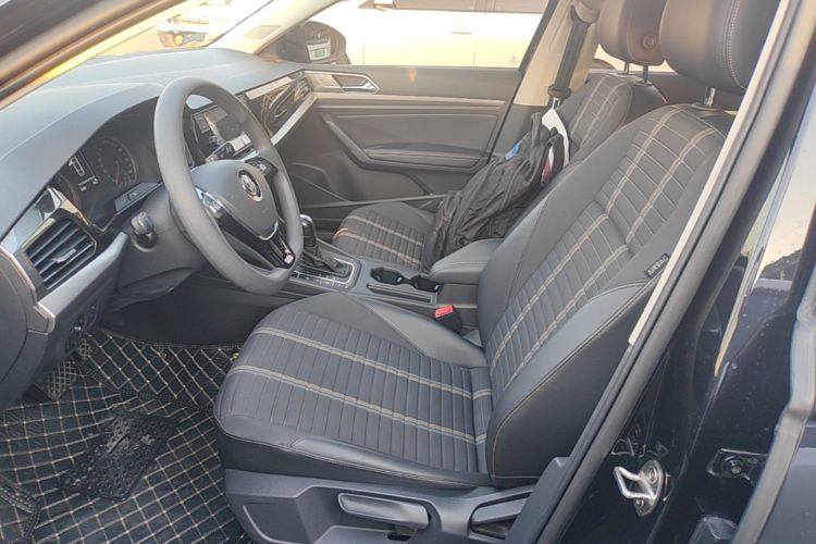 Volkswagen Lavida 2018 car image #15
