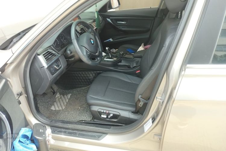 BMW 3 Series 2016 #17 BMW 3 Series 2016 car image #17