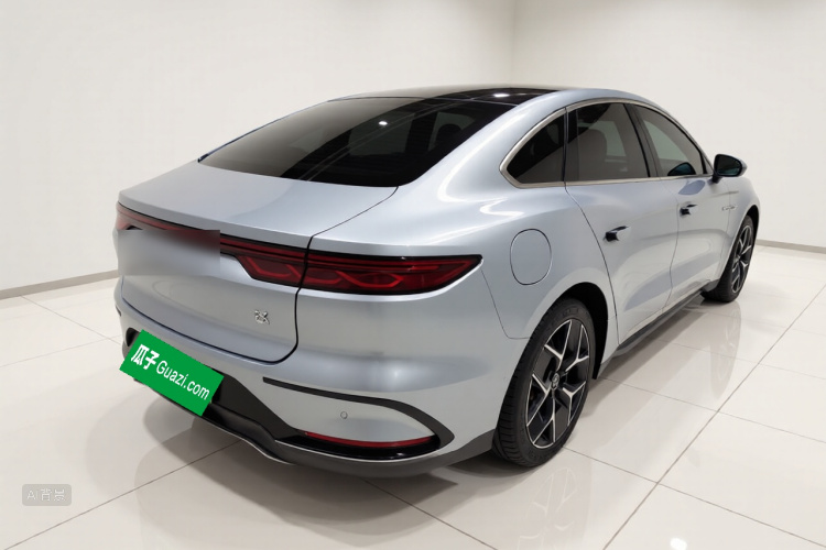 BYD Han 2023 car image #7