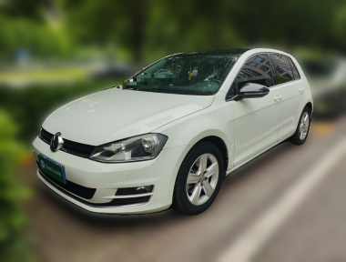 Volkswagen Golf 2017 Volkswagen Golf 2017 car image