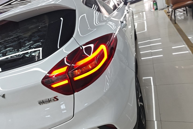 GEELY Emgrand GS 2020 #8 GEELY Emgrand GS 2020 car image #8