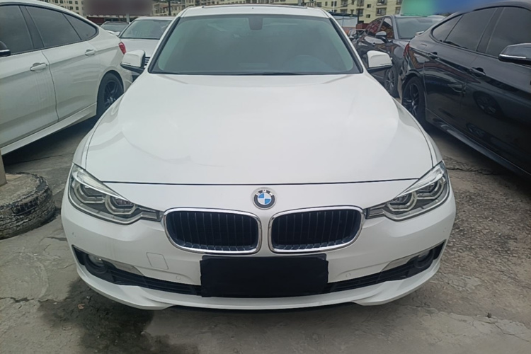 BMW 3 Series 2016 immagine di auto #3