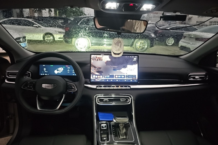 GEELY Emgrand 2026 #10 GEELY Emgrand 2026 immagine di auto #10