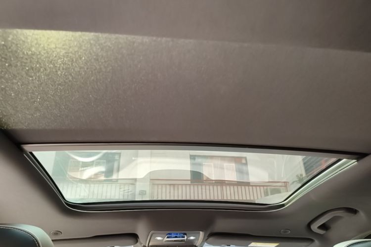 BYD Han 2022 car image #18