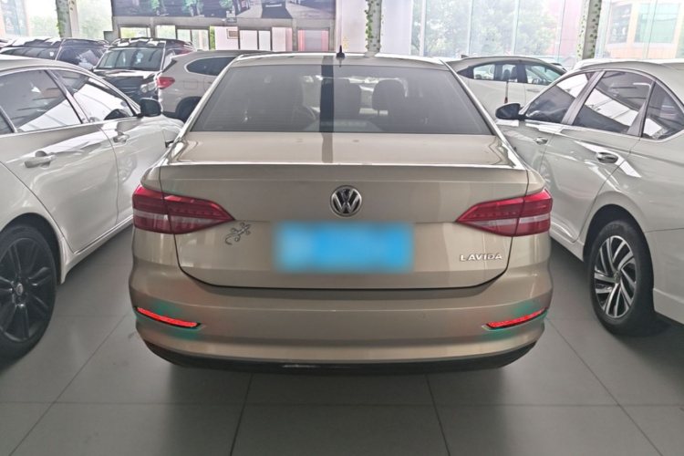 Volkswagen Lavida 2020 #6 Volkswagen Lavida 2020 car image #6
