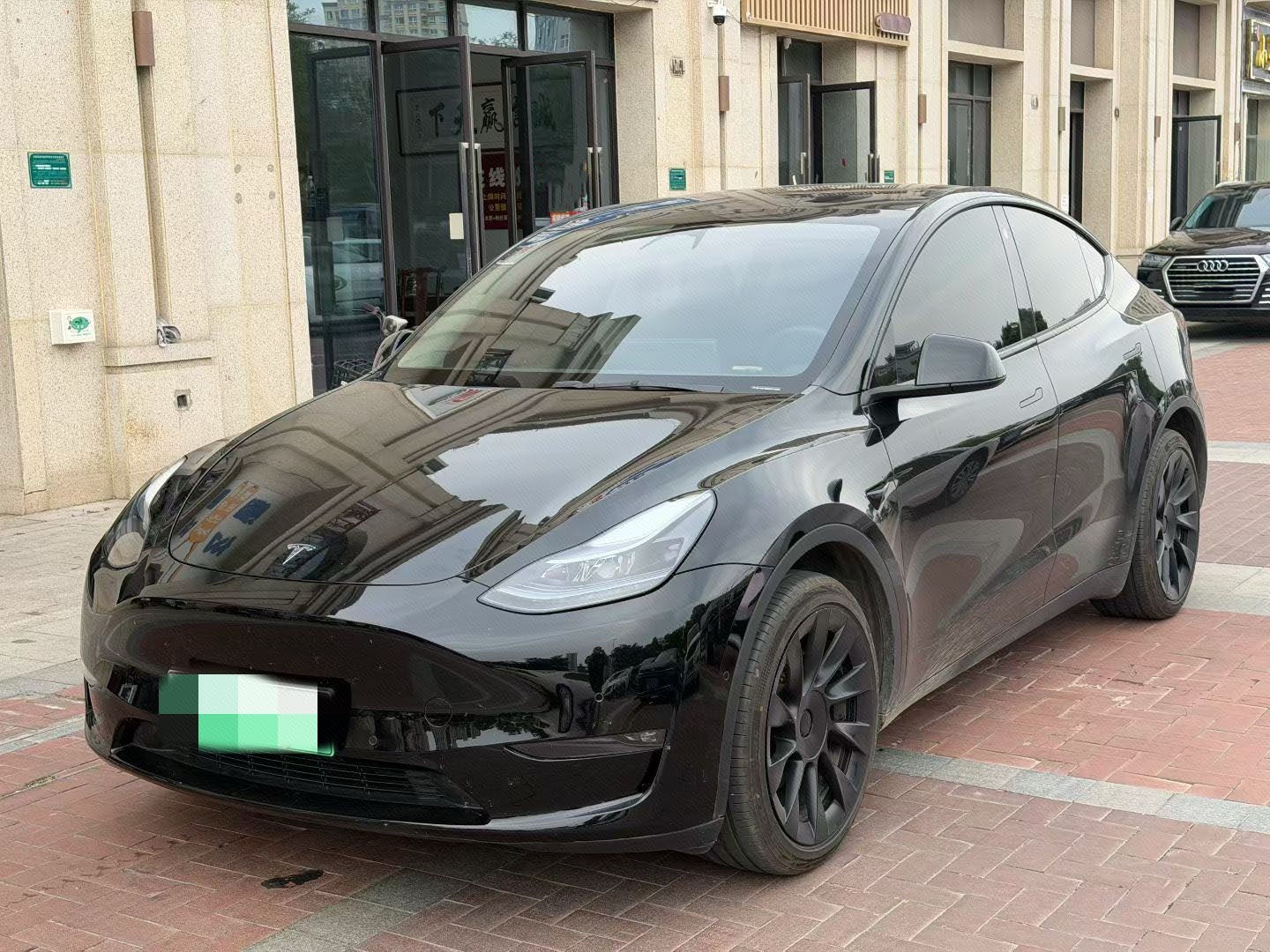 Tesla Model Y 2023 Tesla Model Y 2023 car image