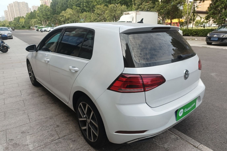 Volkswagen Golf 2020 #5 Volkswagen Golf 2020 car image #5