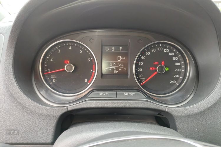 Volkswagen Polo 2017 #13 Volkswagen Polo 2017 car image #13
