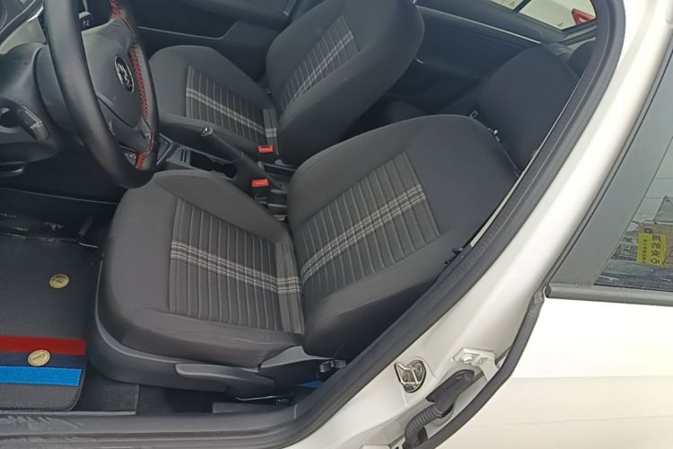 Volkswagen Lavida 2021 car image #19