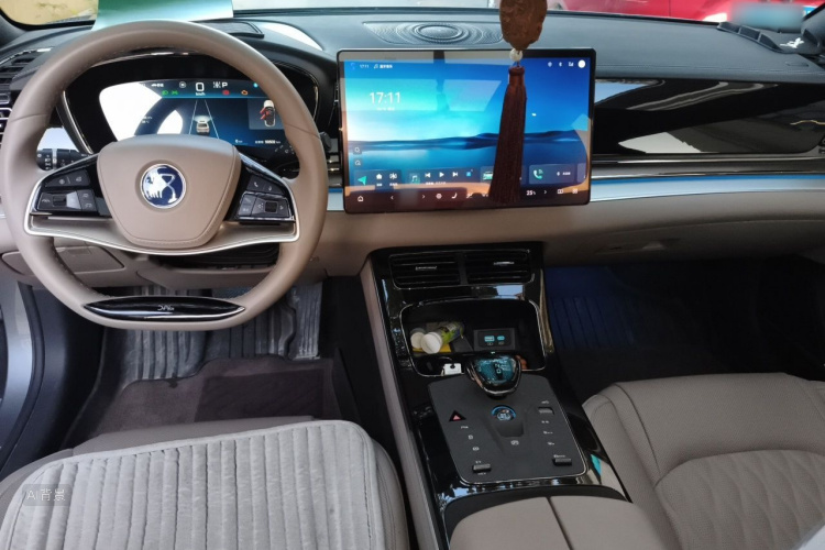 BYD Han 2024 imagem de carro #11