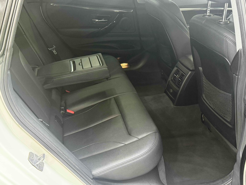 BMW 3 Series GT 2019 car image #6