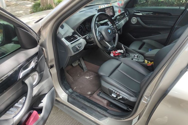 BMW X1 2020 car image #18