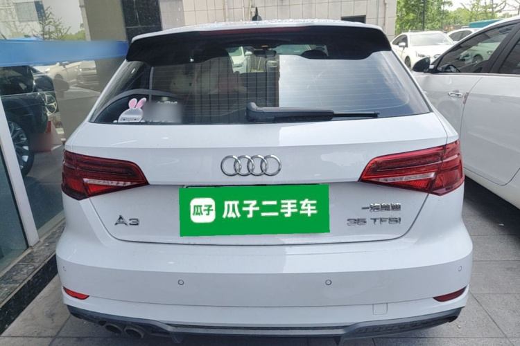 Audi A3 2019 car image #6