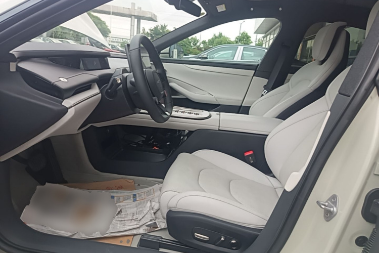 MI SU7 2024 car image #19