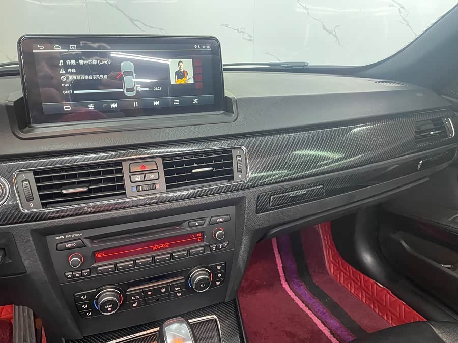 BMW 3 Series (Imported) 2010 car image #15