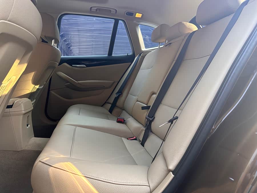 BMW X1 (Imported) 2011 car image #15