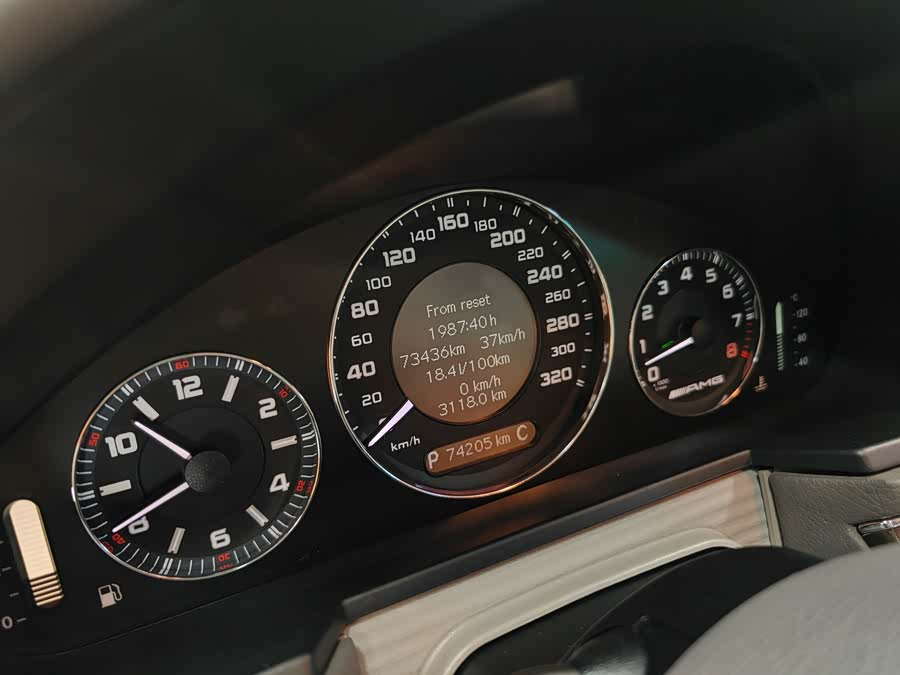 Mercedes-Benz E AMG 2008 immagine di auto #15