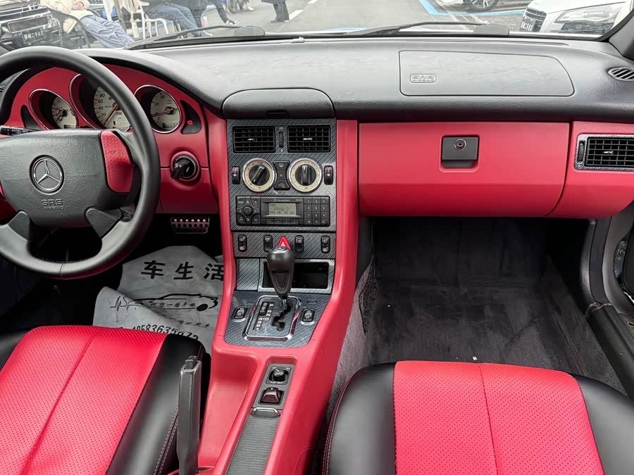 Mercedes-Benz SLK Class 2001 car image #15