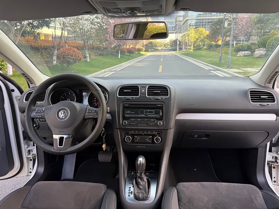 Volkswagen Golf (Imported) 2014 immagine di auto #15