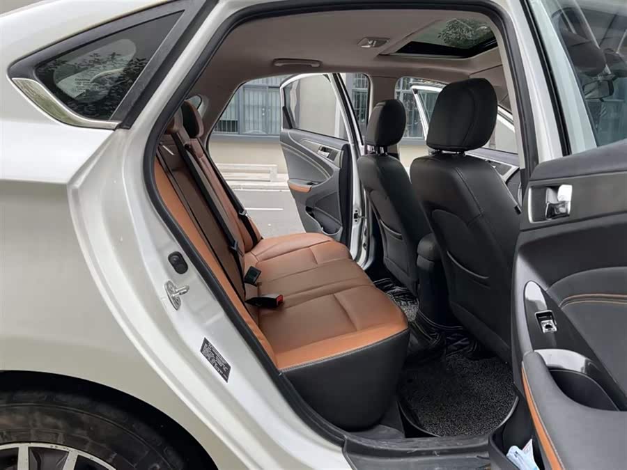 Changan Eado EV 2018 #15 Changan Eado EV 2018 image de voiture #15