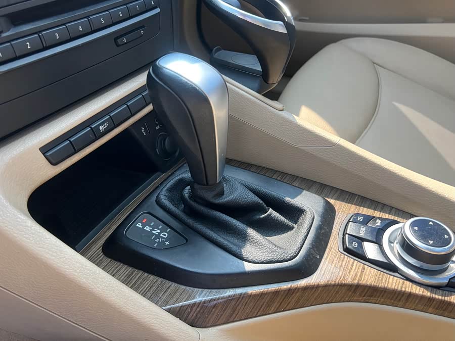 BMW X1 (Imported) 2012 #15 BMW X1 (Imported) 2012 car image #15