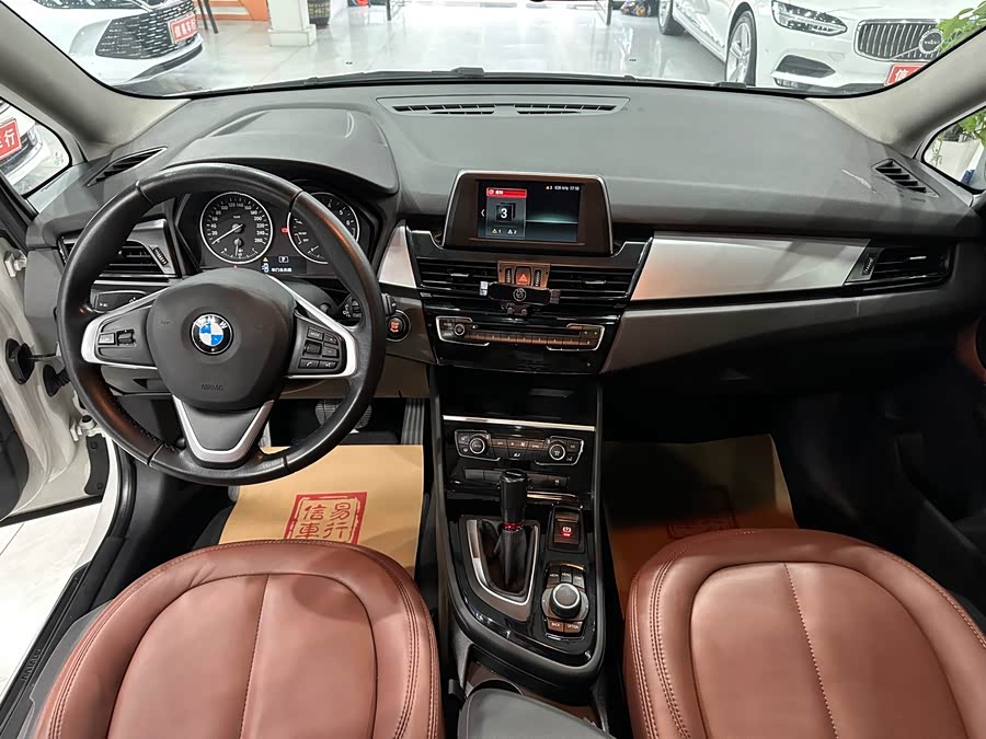 BMW 2 Series Gran Tourer 2017 car image #15