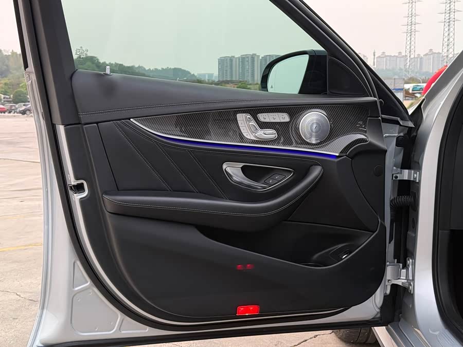 Mercedes-Benz E AMG 2019 immagine di auto #15