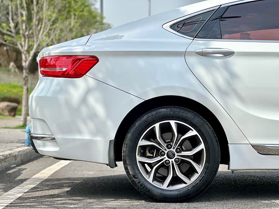 GEELY Ulion 2017 #15 GEELY Ulion 2017 immagine di auto #15