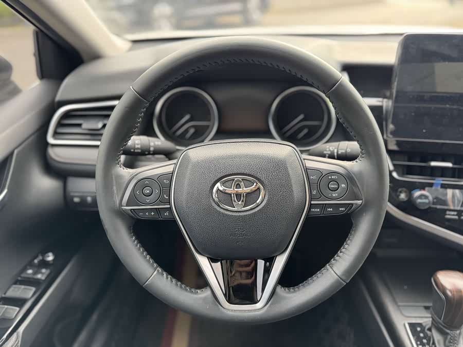 Toyota Camry 2023 imagem de carro #15