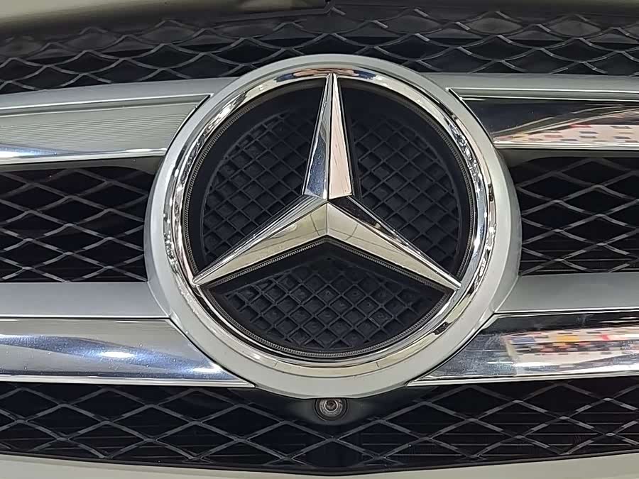 Mercedes-Benz GL Class 2016 immagine di auto #15