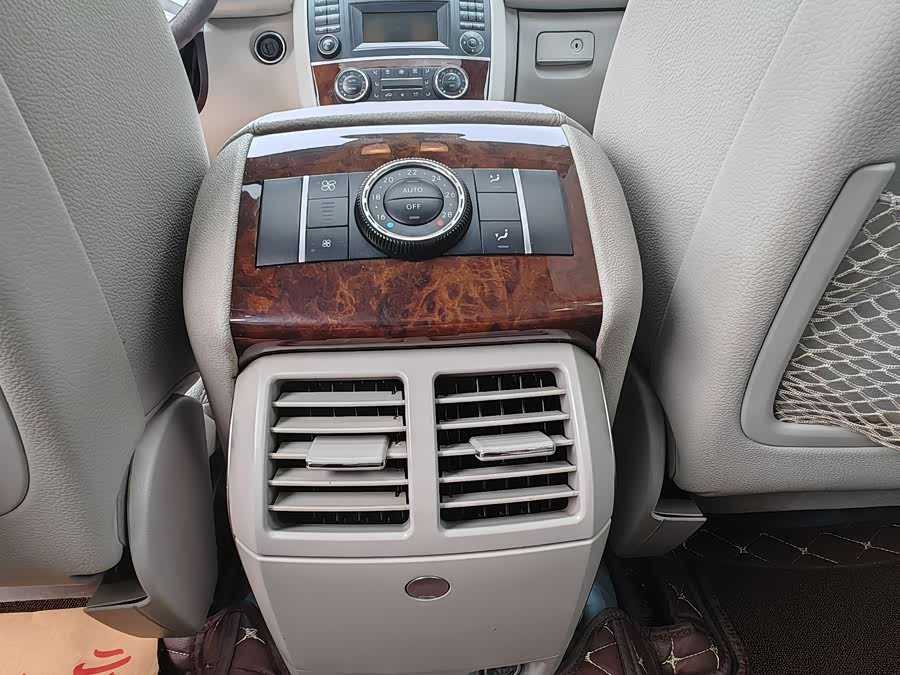 Mercedes-Benz R Class 2012 #15 Mercedes-Benz R Class 2012 car image #15