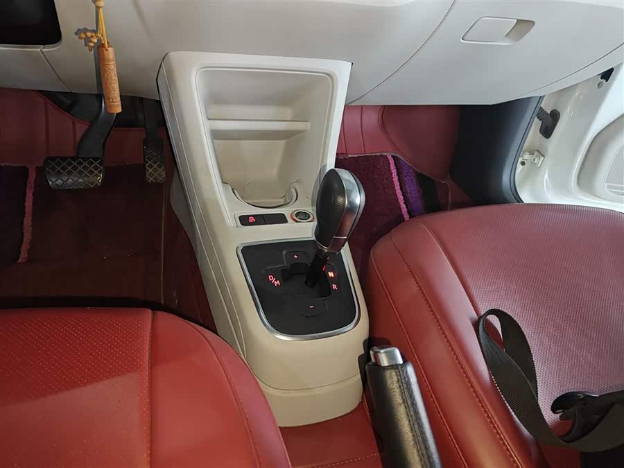 Volkswagen up! 2015 immagine di auto #15