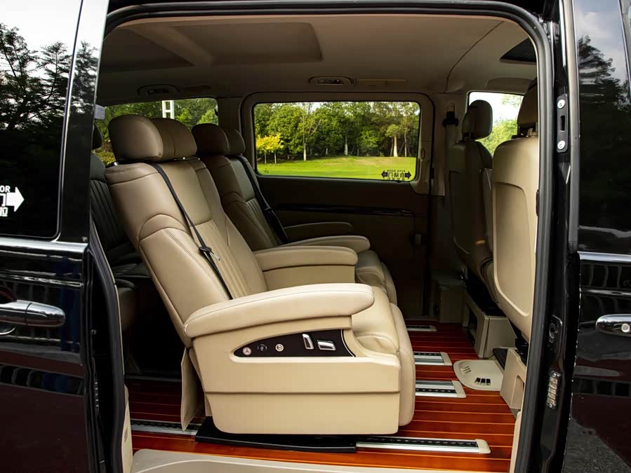 奔驰 唯雅诺 2013 汽车图片 #15