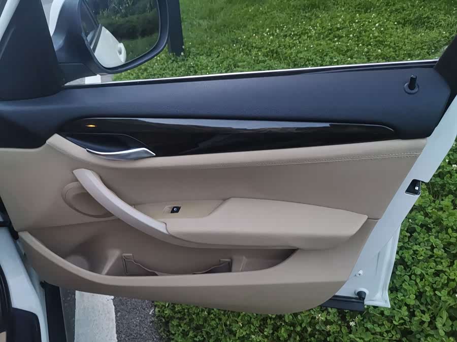 BMW X1 (Imported) 2011 صورة سيارة #15