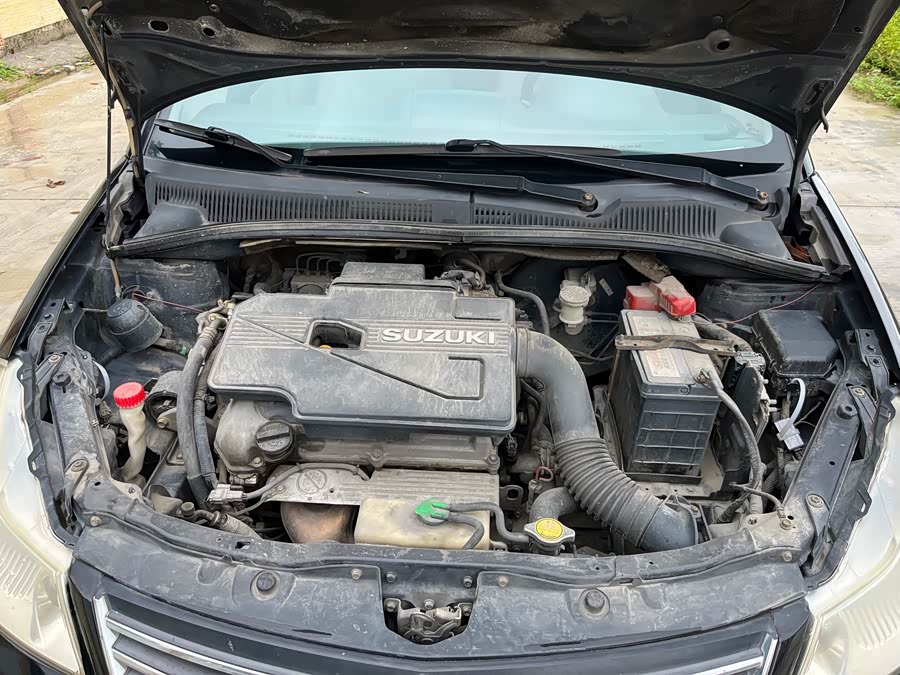 Suzuki SX4 Sedan 2015 imagem de carro #15