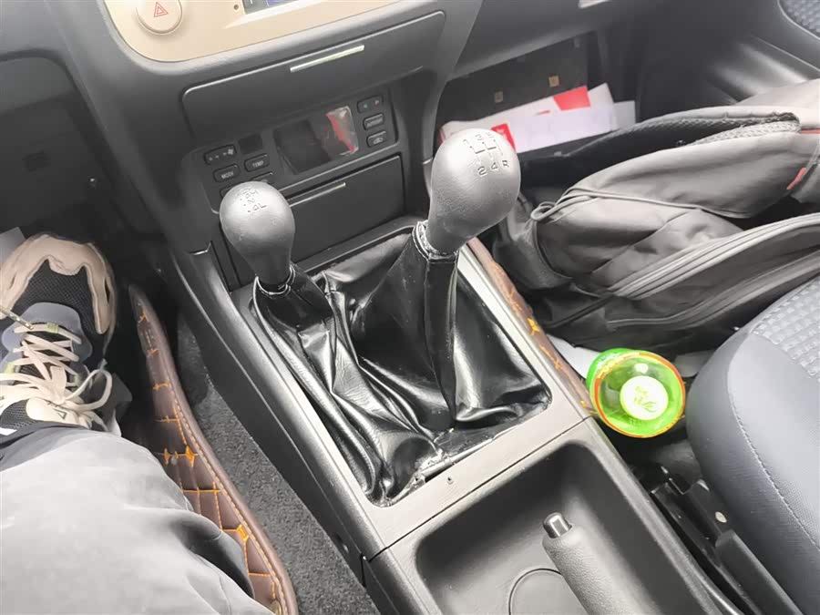 日产 日产帕拉丁 2016 汽车图片 #15