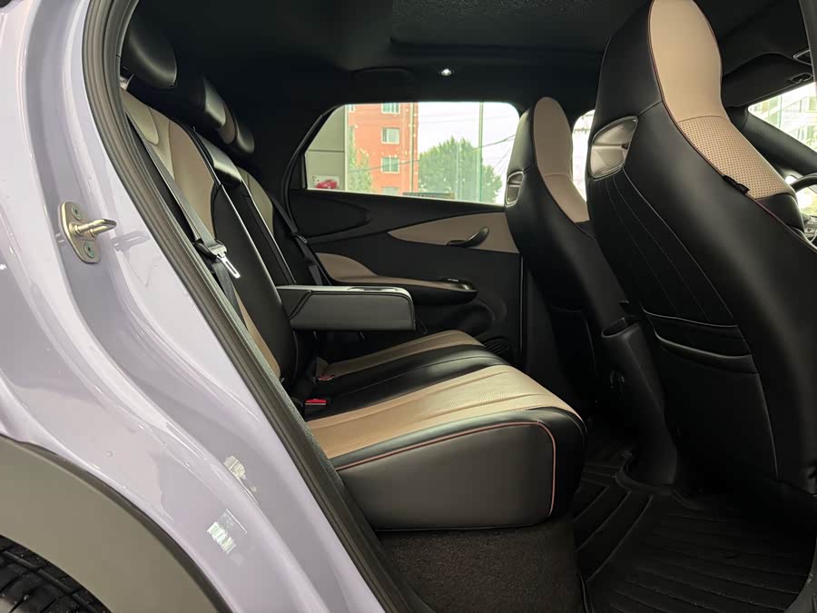 BYD Dolphin 2024 صورة سيارة #15