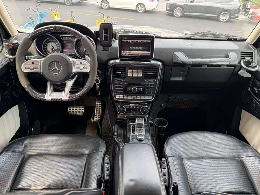 Mercedes-Benz G Class 2016 صورة سيارة #15