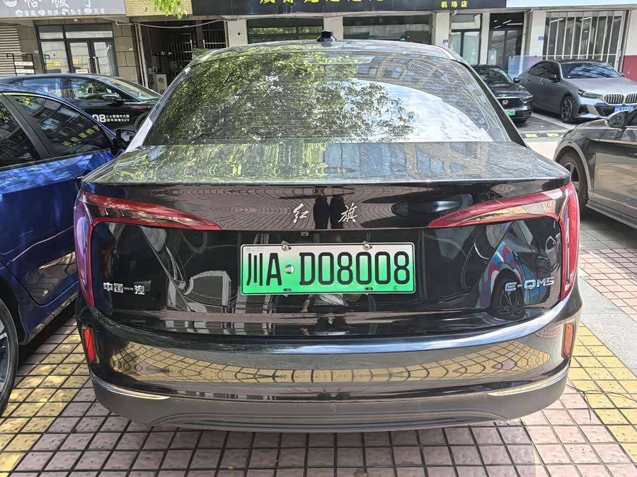 HongQi E-QM5 2023 immagine di auto #15