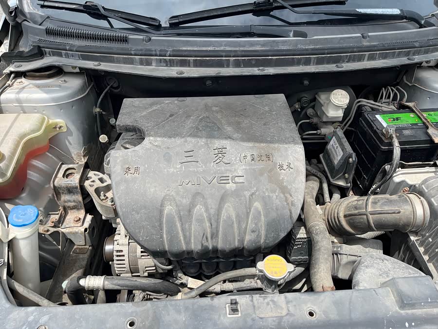 Forthing JOYEAR S50 2015 #15 Forthing JOYEAR S50 2015 imagem de carro #15