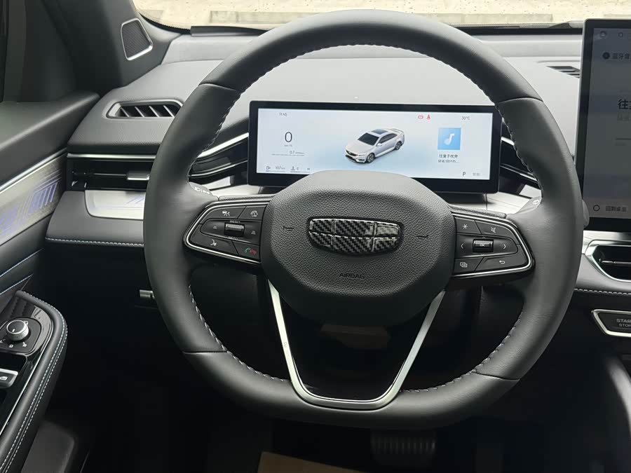 GEELY Preface 2024 #15 GEELY Preface 2024 car image #15
