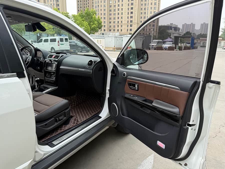 Haval H5 Class 2017 #15 Haval H5 Class 2017 car image #15