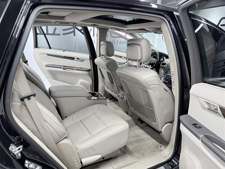 Mercedes-Benz R Class 2013 #15 Mercedes-Benz R Class 2013 car image #15