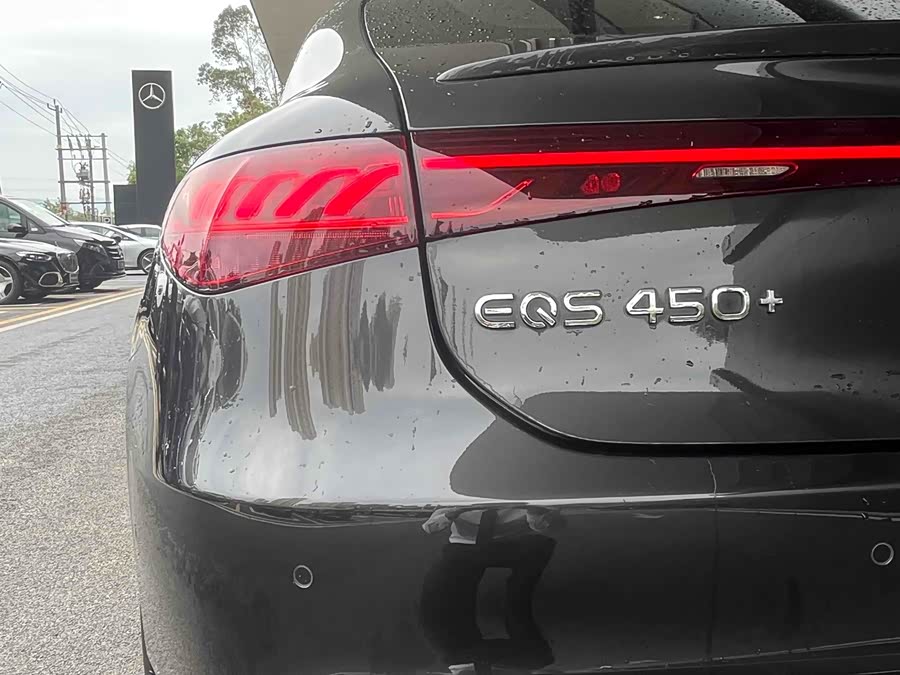 Mercedes-Benz EQS Class 2022 car image #15