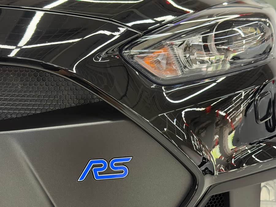 Ford Focus (Imported) 2019 car image #15