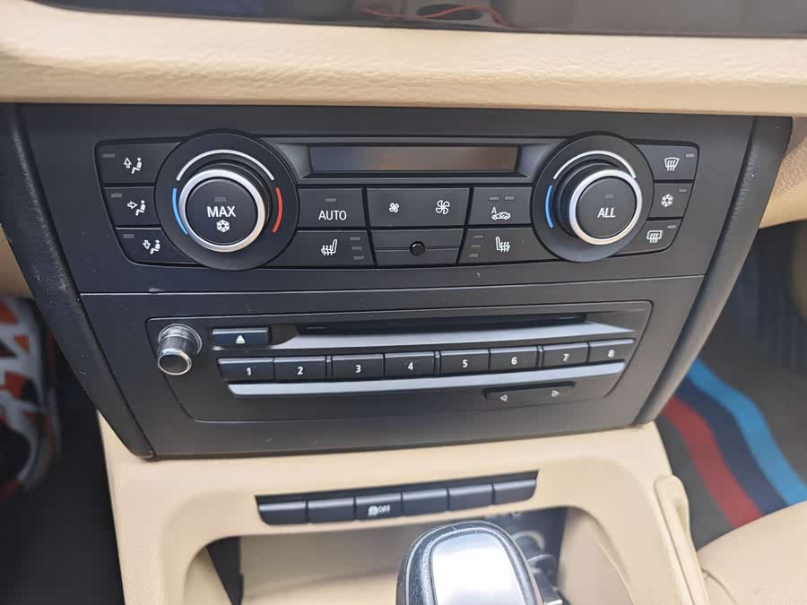 BMW X1 (Imported) 2012 صورة سيارة #15