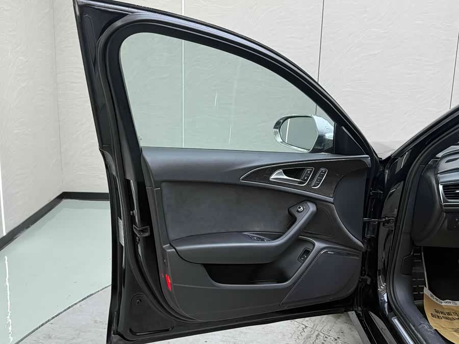 Audi S6 2013 car image #15