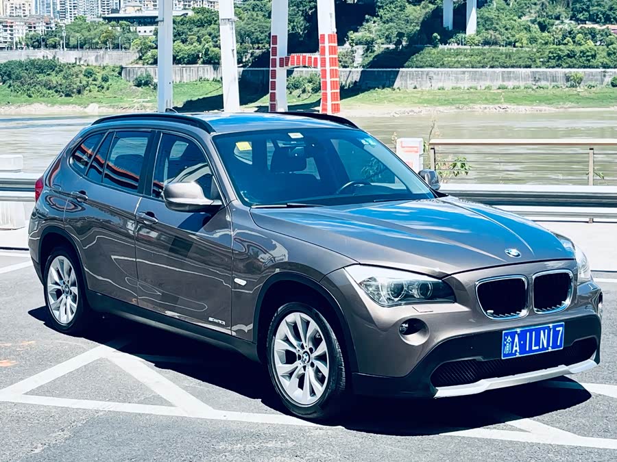 BMW X1 (Imported) 2012 car image #15