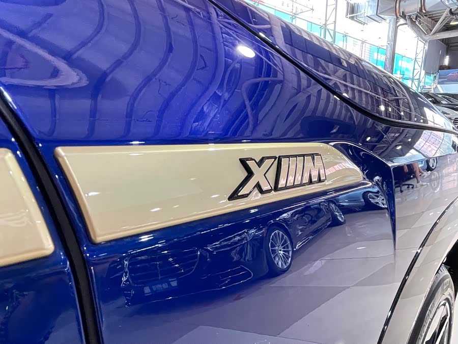 BMW XM 2024 immagine di auto #15